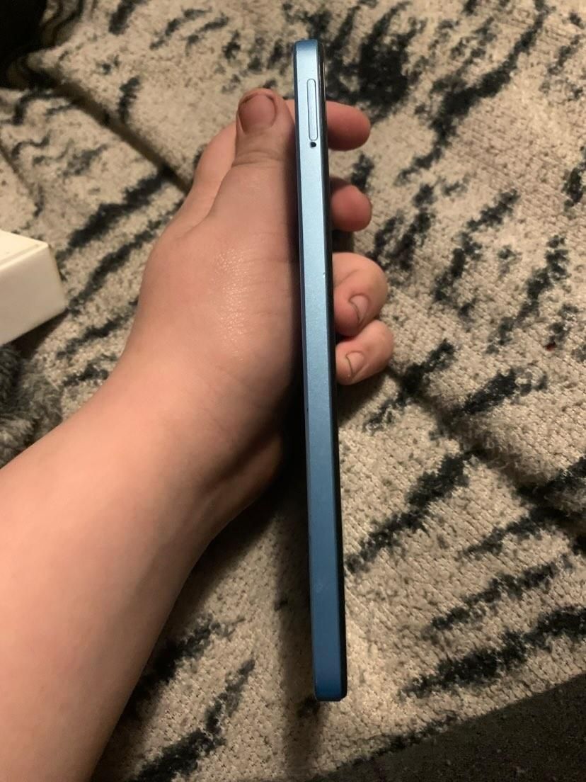 Продам Redmi note 12 4/64