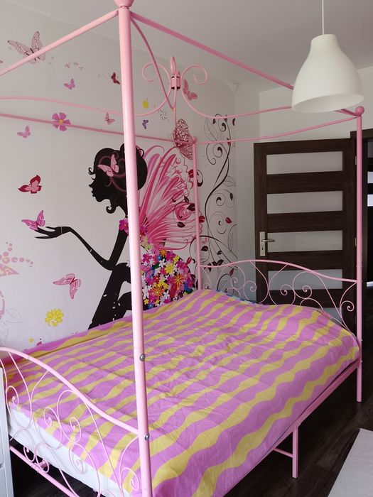 Łóżko 140*200 z baldachimem