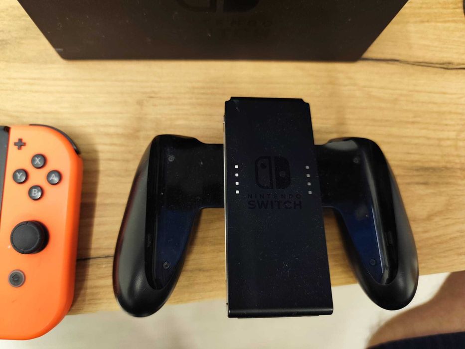 nintendo switch + comando zelda + 5 jogos