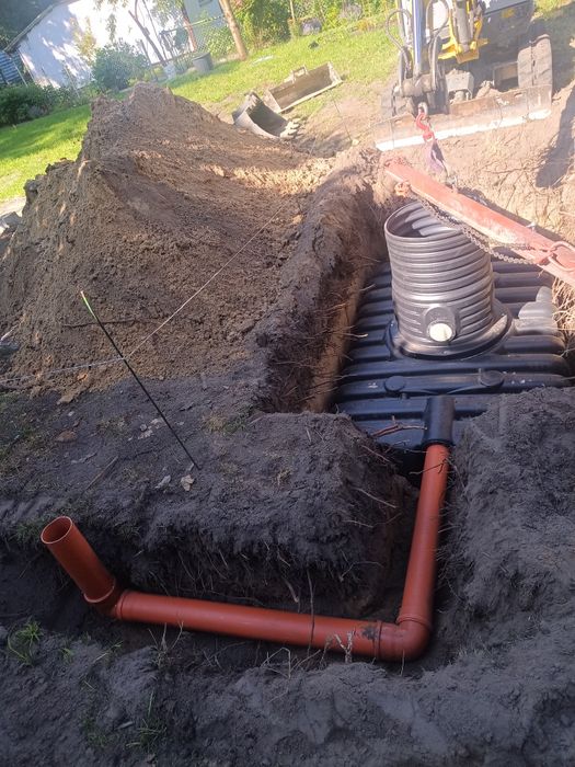 Plastikowe szambo zbiornik na nieczystości