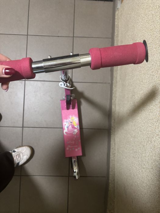 Hulajnoga dla dziewczynki