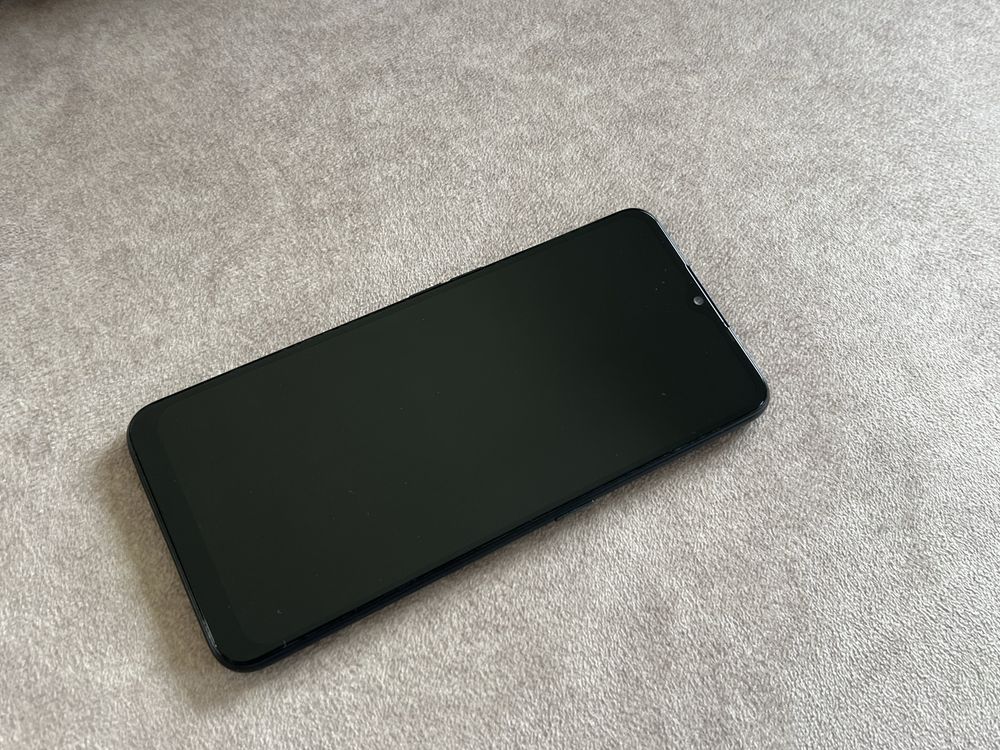 OPPO A5 2020 – Stan bardzo dobry, z pudełkiem i case’em!