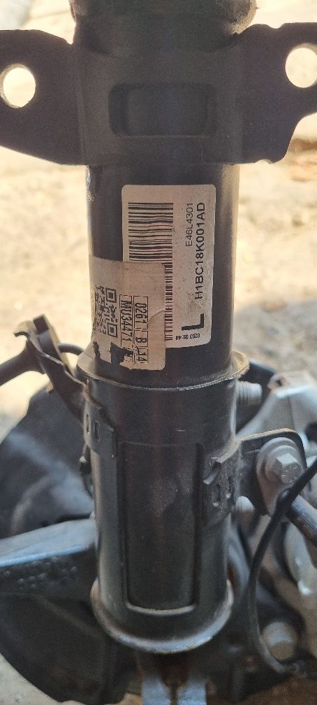 Ford fiesta mk8 1.0 mcperson zwrotnica komplet przód prawa lewa
