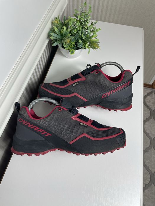 Продам кросівки Dynafit Gore-tex