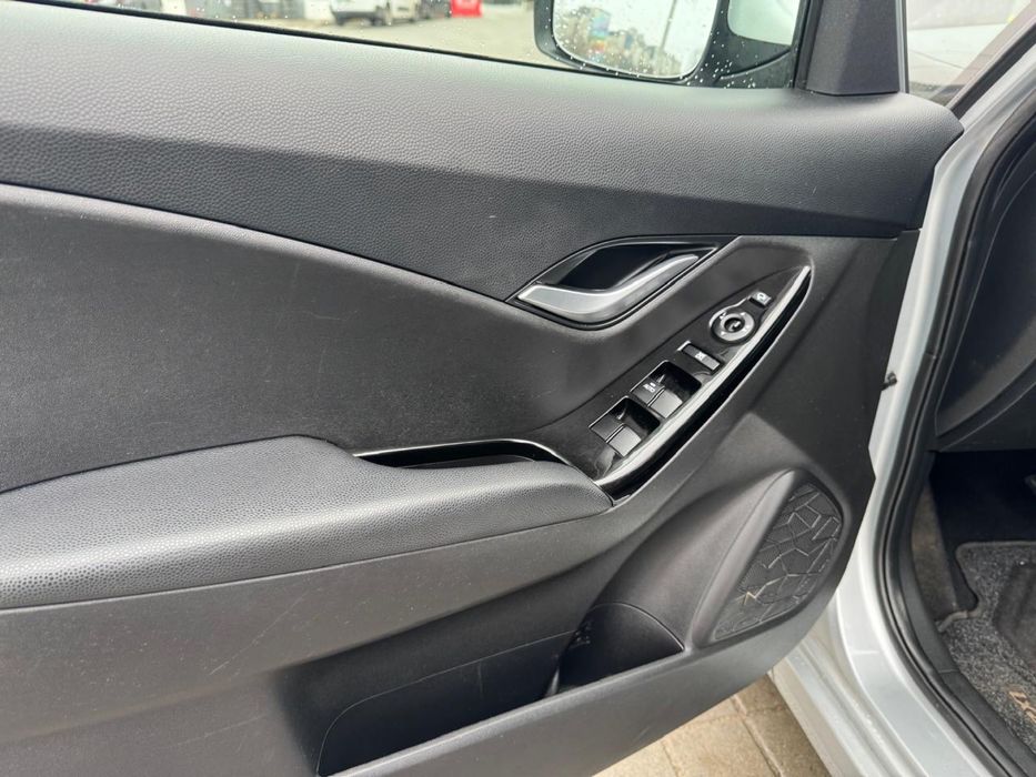 Hyundai IX20, АВТОМАТ, 1.6 бензин MPI