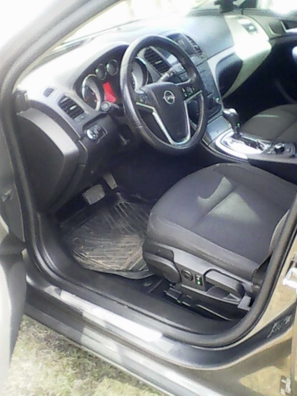 sprzedam Opel Insignia 2.0 cdti  sports tourier automat kombi,4x4