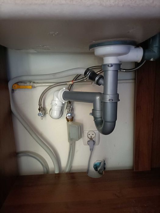 Hydraulik, remonty instalacji. Przetykanie Udrażnianie.