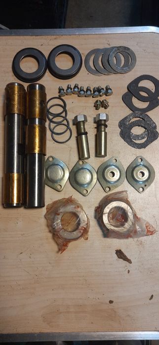 Продам комплект шкворней Газ 53, 3307