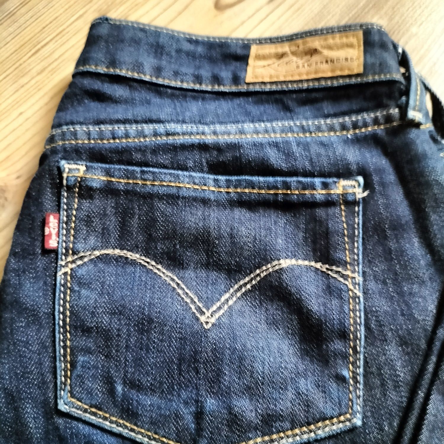 Levi's Slight Curve Classic Straight Leg W28L30