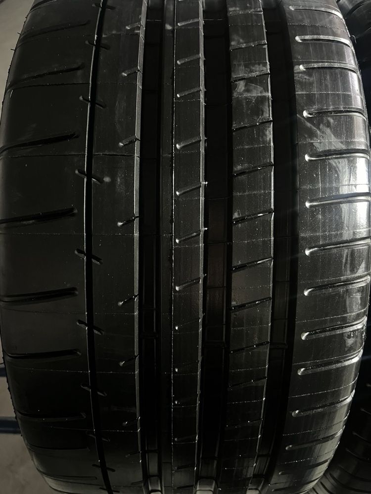 275/35/18+245:40/18 R18 Michelin Pilot Super Sport 4шт нові