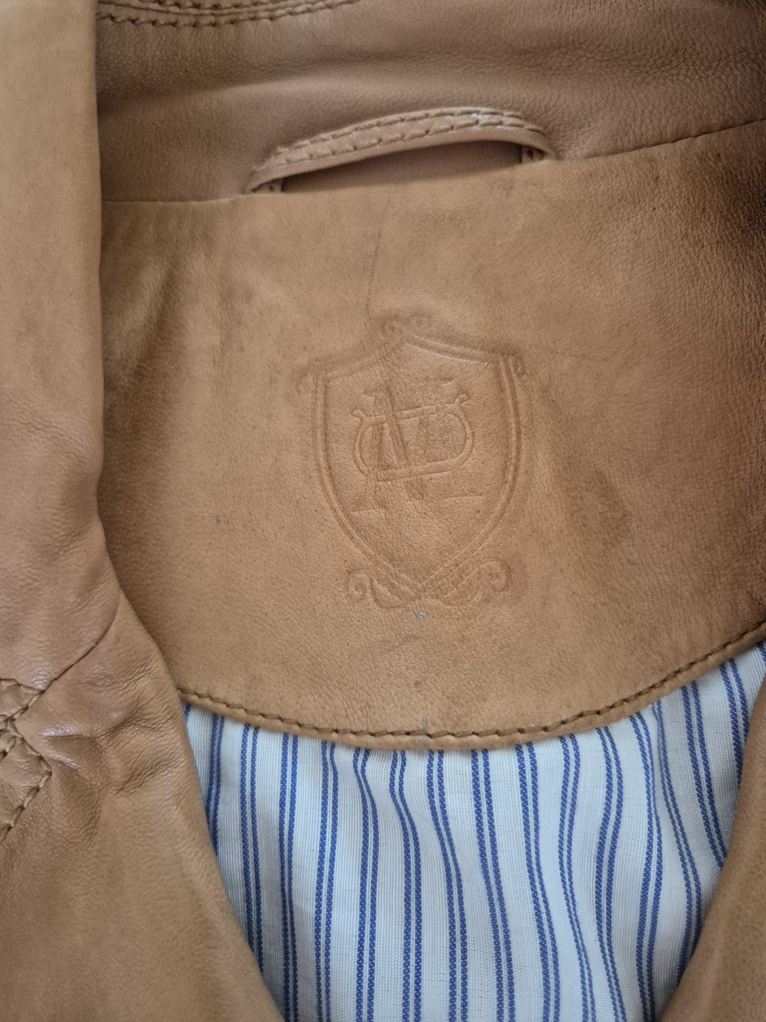 Жіноча косуха шкіряна, р.36, Massimo Dutti