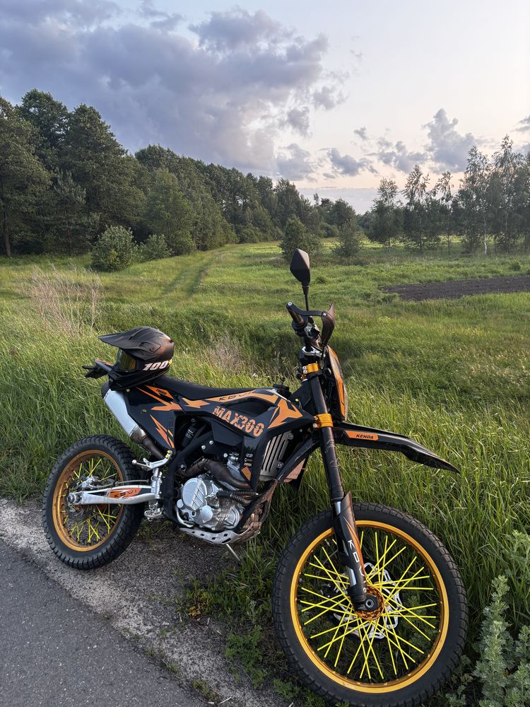 Kovi MAX 300 moto 2024