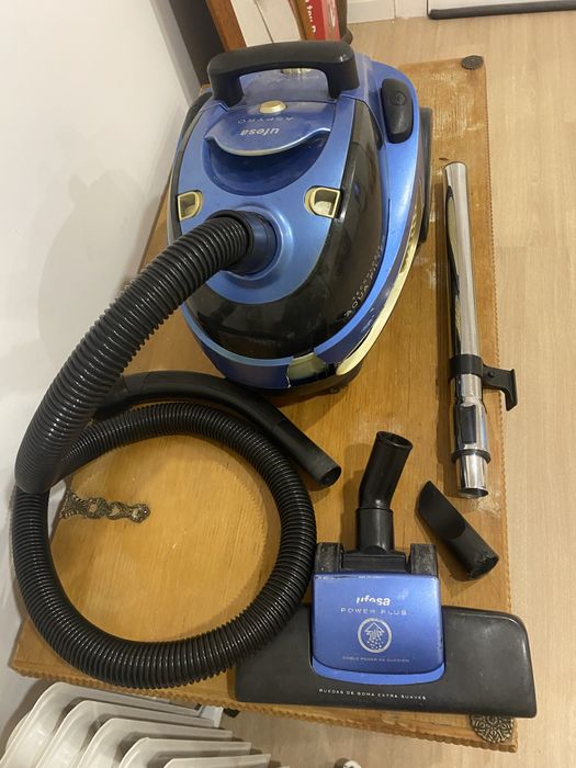 Para sair hoje. Aspirador de pó sem saco,super potente