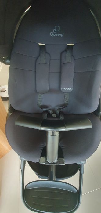 Carrinho Quinny Mood Black Devotion + babicoque BeSafe Izi Go