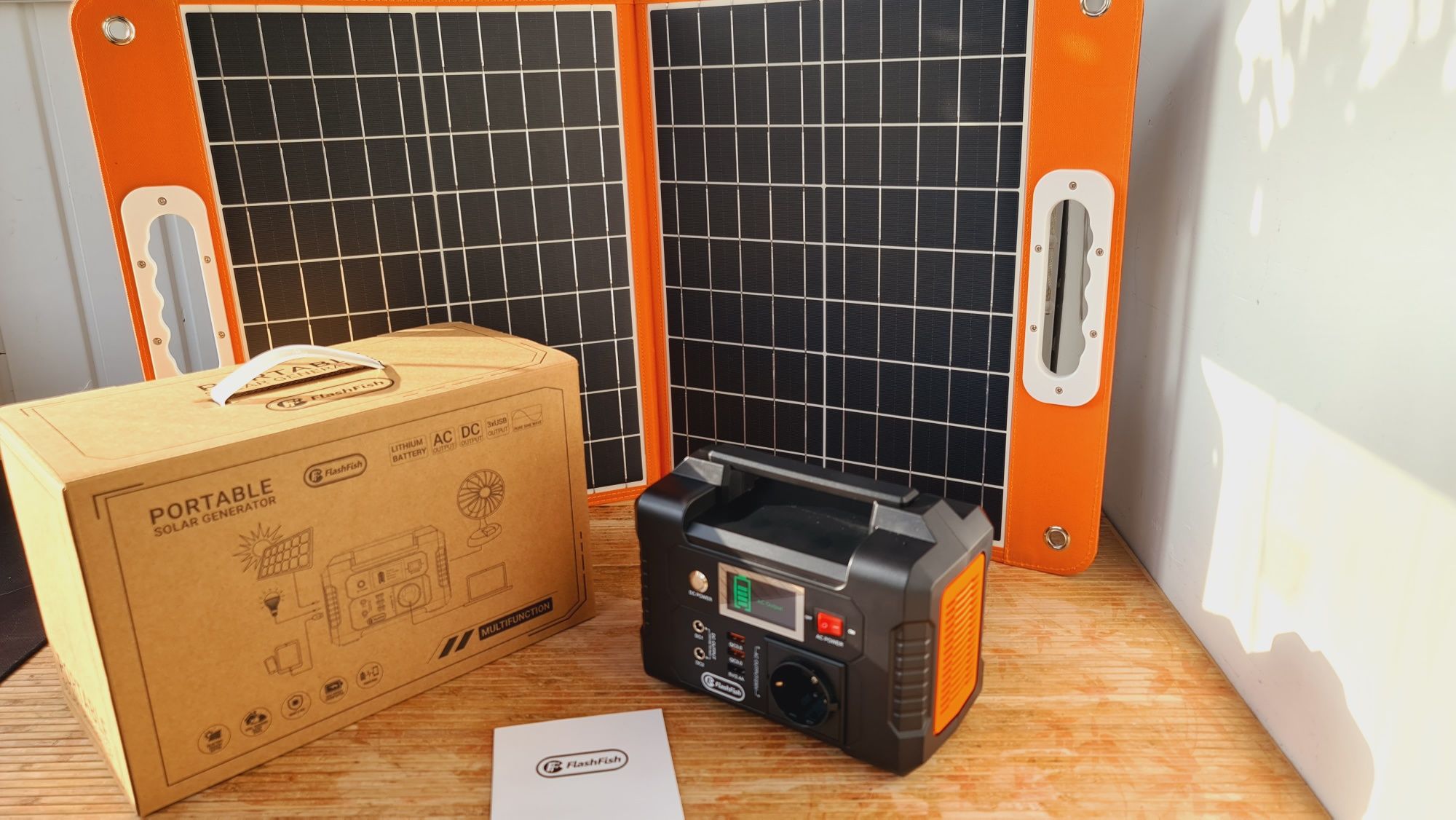 Зарядная станция Flashfish E200 + солнечная панель 60W павербанк