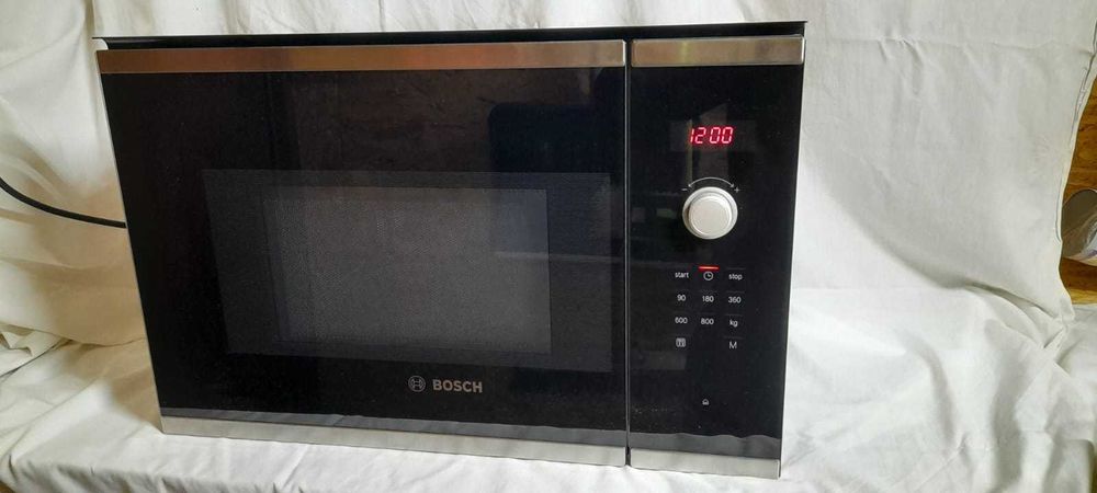 Nowa Mikrofala Bosch