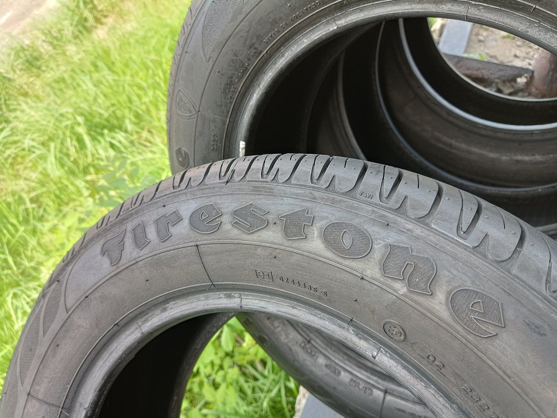 Літні шини Firestone 205/60 R15 резина Р15