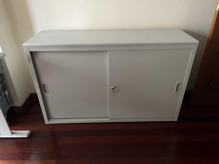 Armários escritório