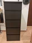 Camiseiro cor preto Ikea