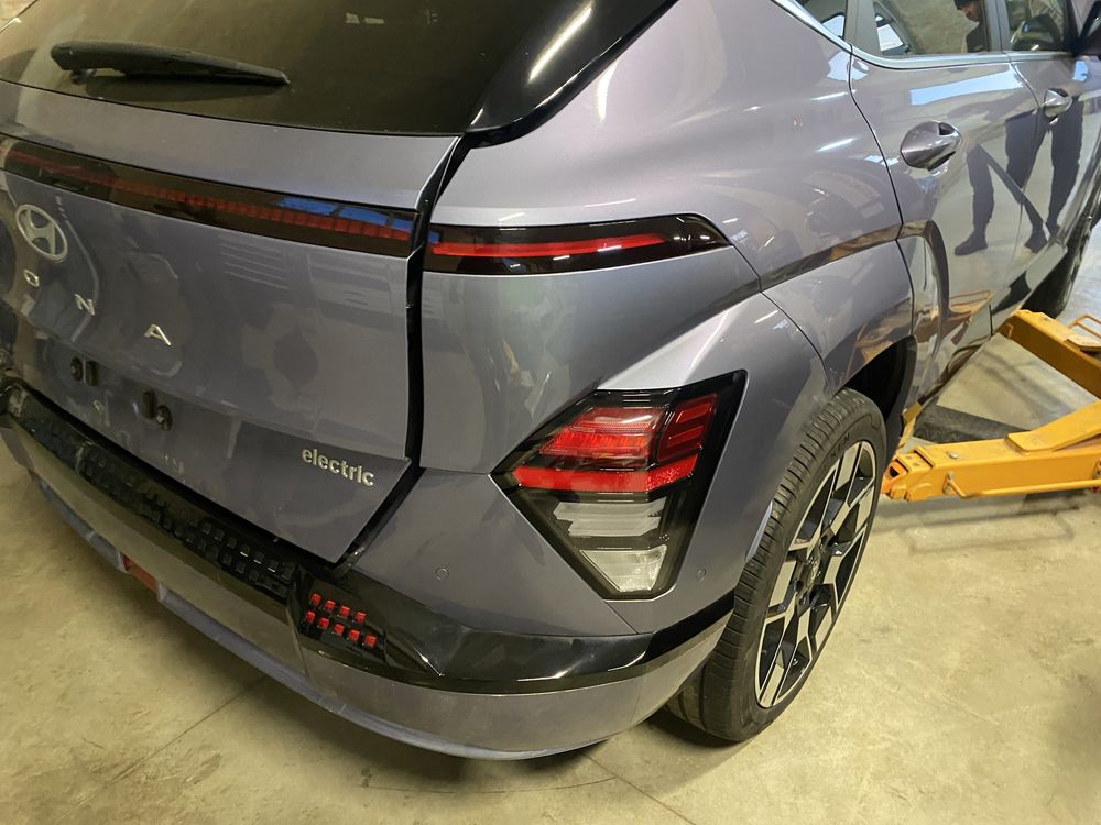 Крышка багажника ляда Hyundai Kona 2023-2025 бампер задний фонарь кона
