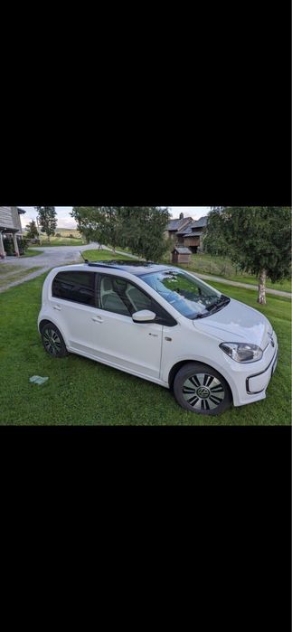 Volkswagen e-Up 2015 року