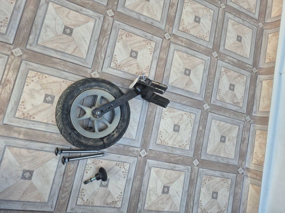 rehabilitacyjny  dziecięcy wózek biegowy Bo Go Tec Kangoo