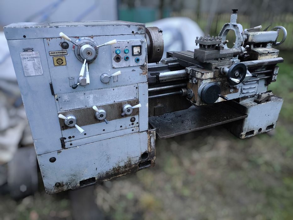 Tokarka, tokarnia, tokarka uniwersalna, tokarka Arad,