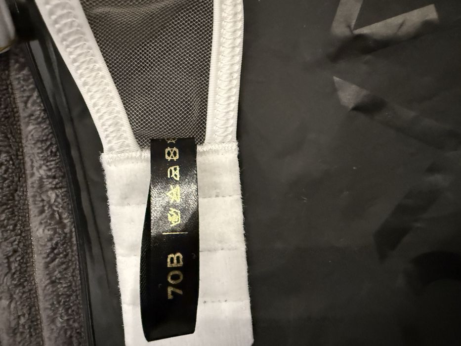 Купальник фірми DVNT