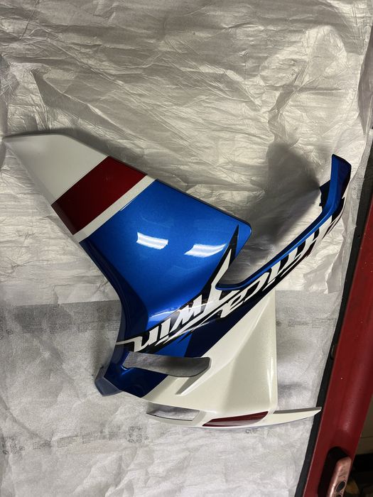 Honda CRF1100 boczek prawy owiewka