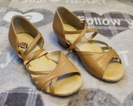 Buty taneczne dla dziewczynki Latin i Satyna