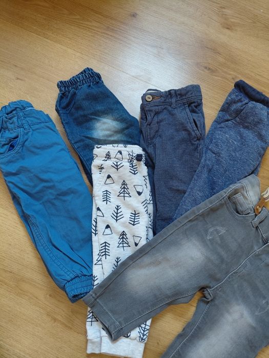 Zestaw spodnie chłopięcych 74