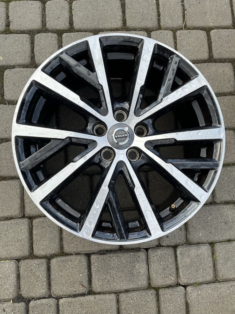 Alufelgi 5x108 18 cali Volvo R design V60 S90 S60 V40 Xc40 Xc60