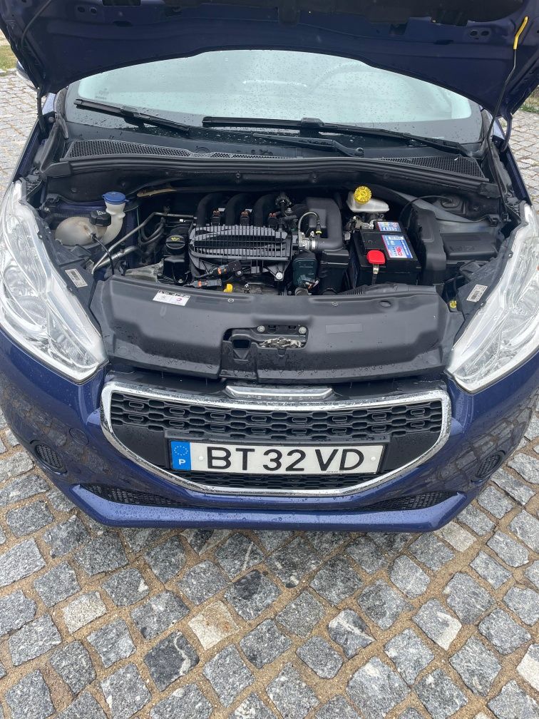 Peugeot 208 1.2 2014