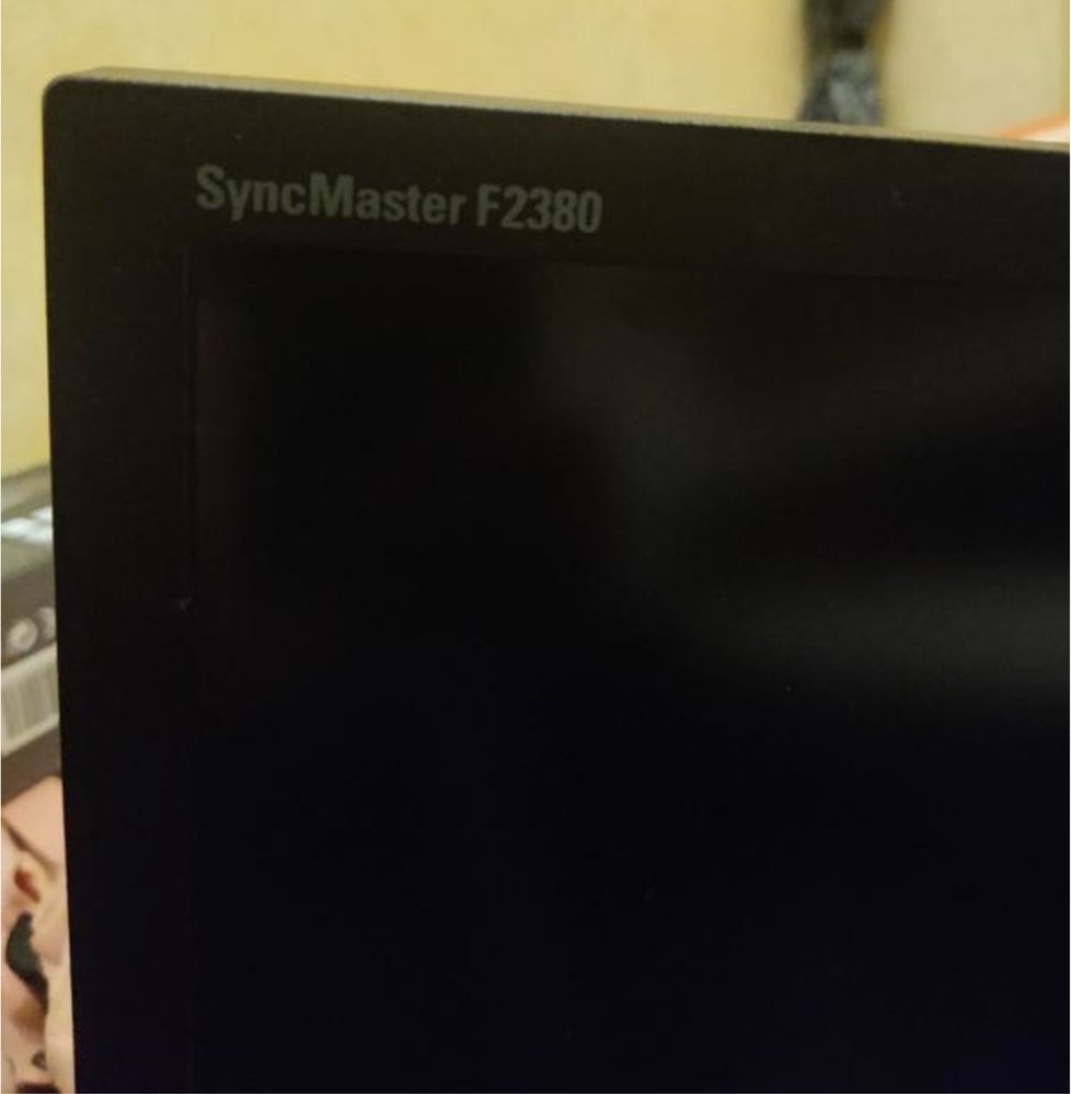 Samsung syncmaster f2380