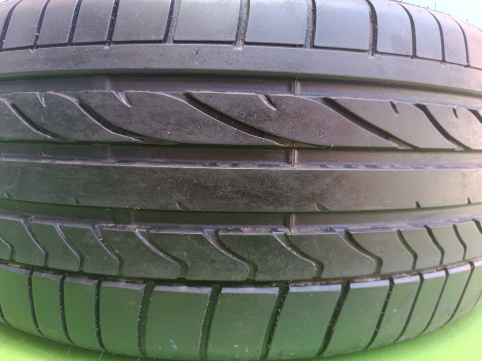 235/45/18 Bridgestone RE-050 A