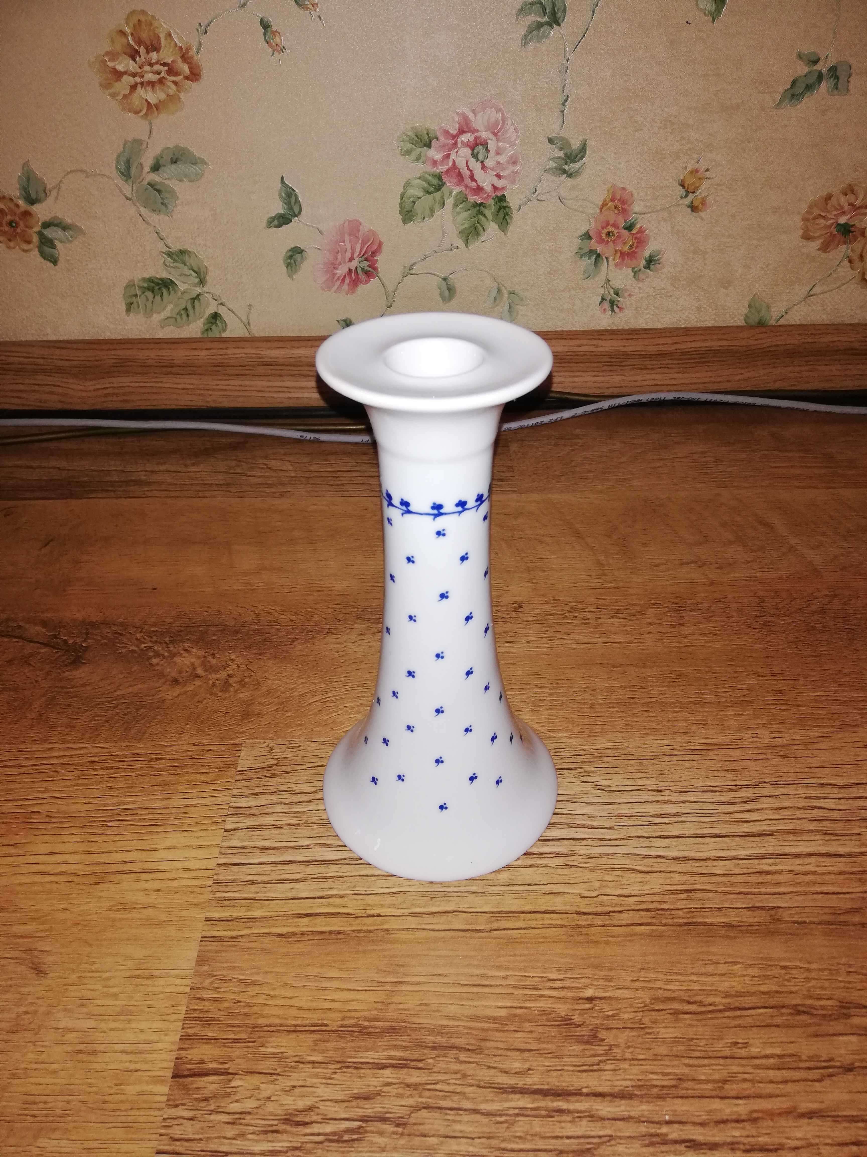 Stary świecznik ceramiczny wazon