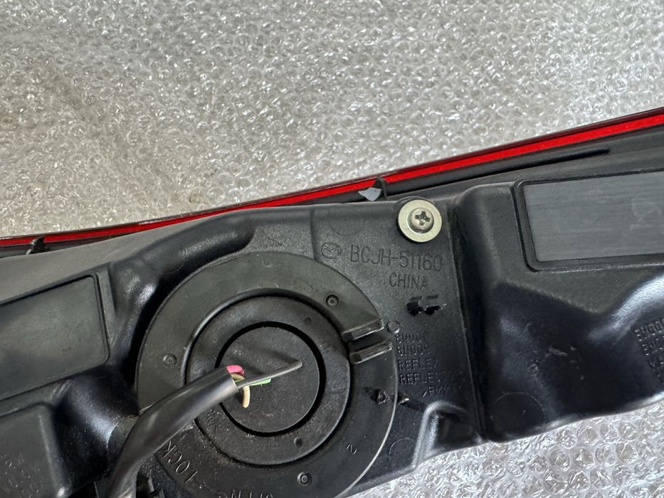 Фонари Mazda 3BP 2019+