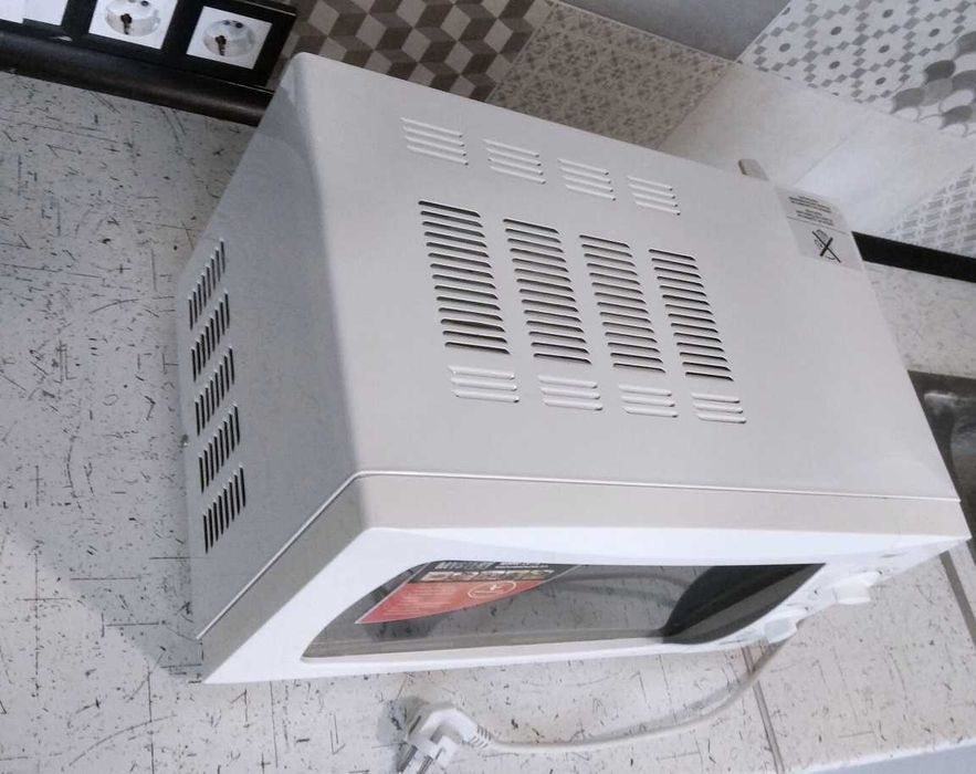 Микроволновка Mystery Хорошее рабочее состояние