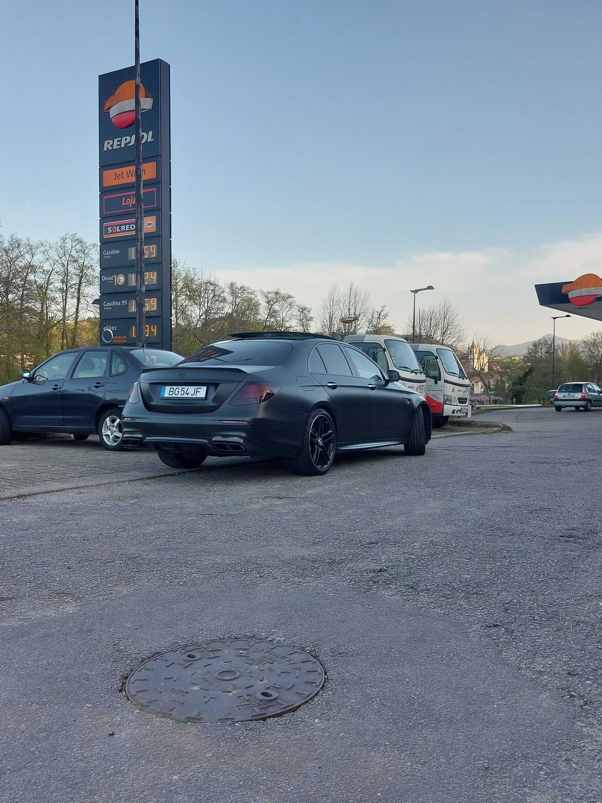 Mercedes E63S Amg
