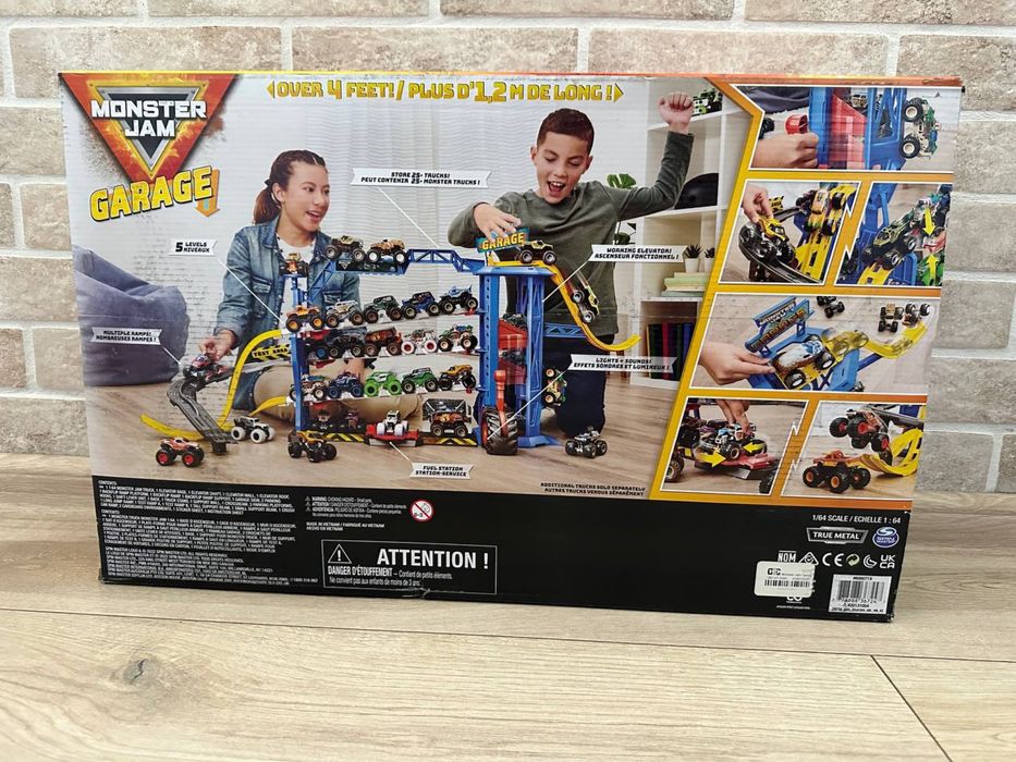 Monster Jam Гараж