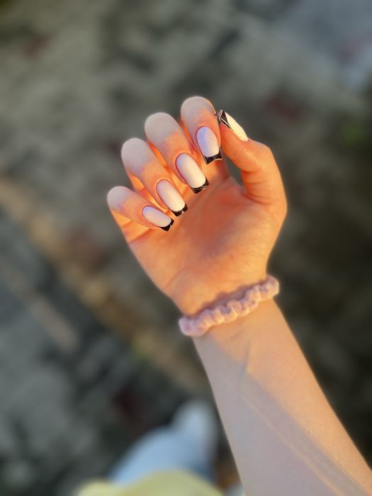 Манікюр Львів ( Левандівка )