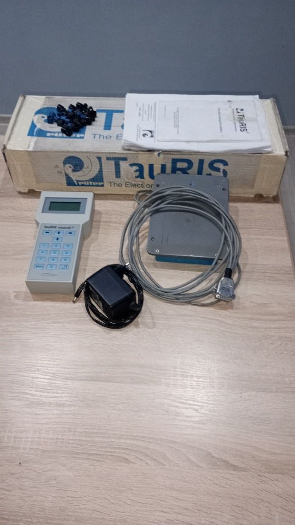 Zegar Tauris compact xl