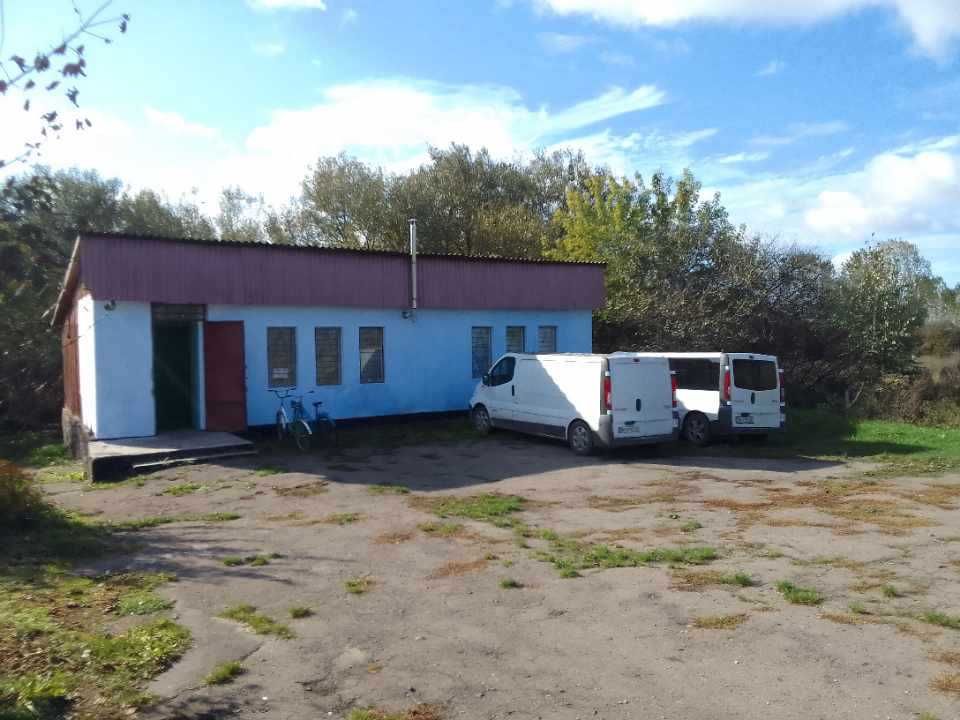 Діючий магазин с. Новоставці Рівненський район