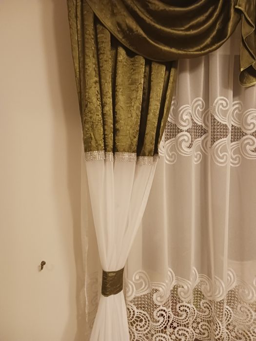 Komplet zasłon plus lambrekin