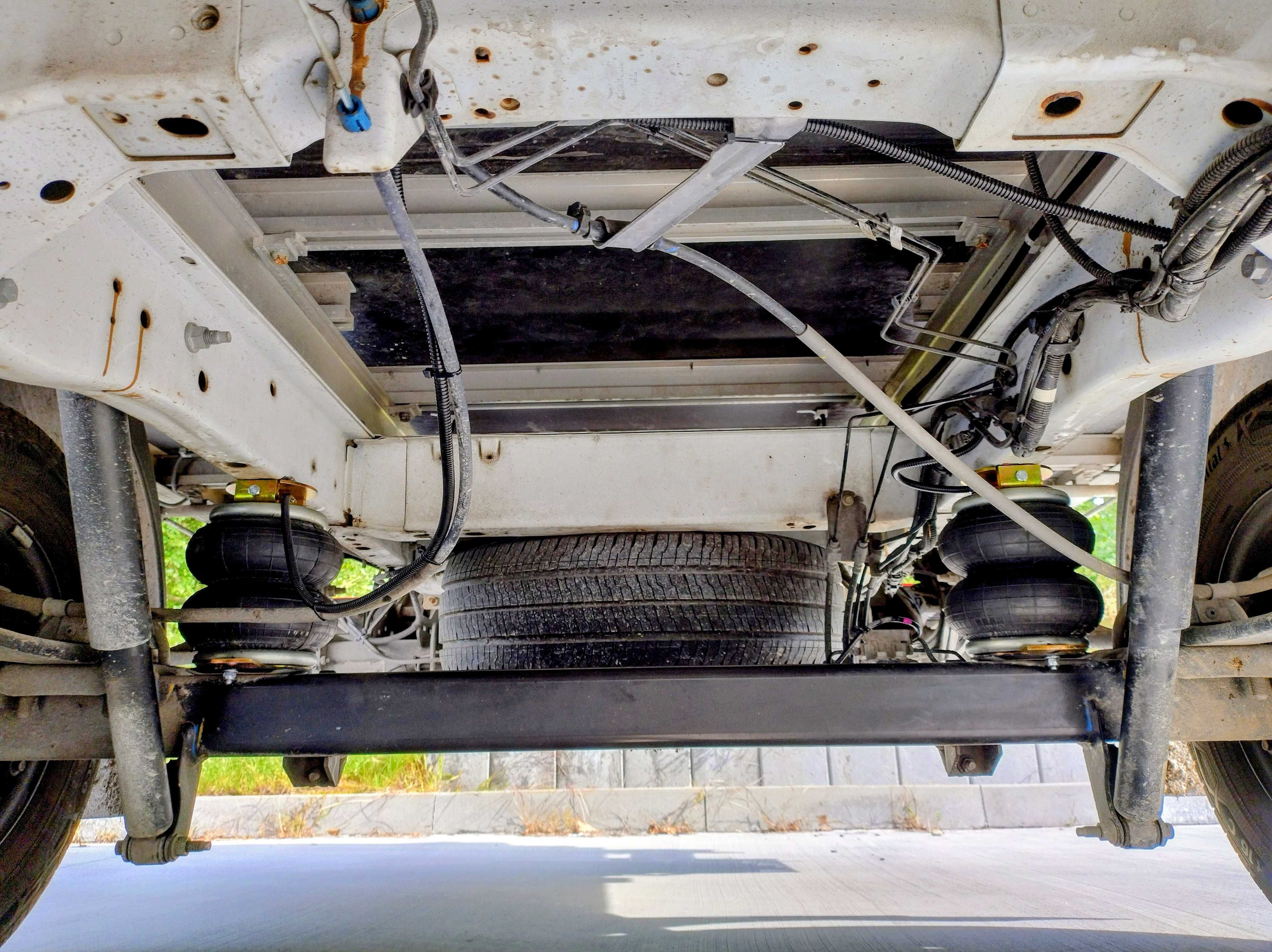 Poduszki Pneumatyczne Master Movano Ford Transit Bus Autolaweta