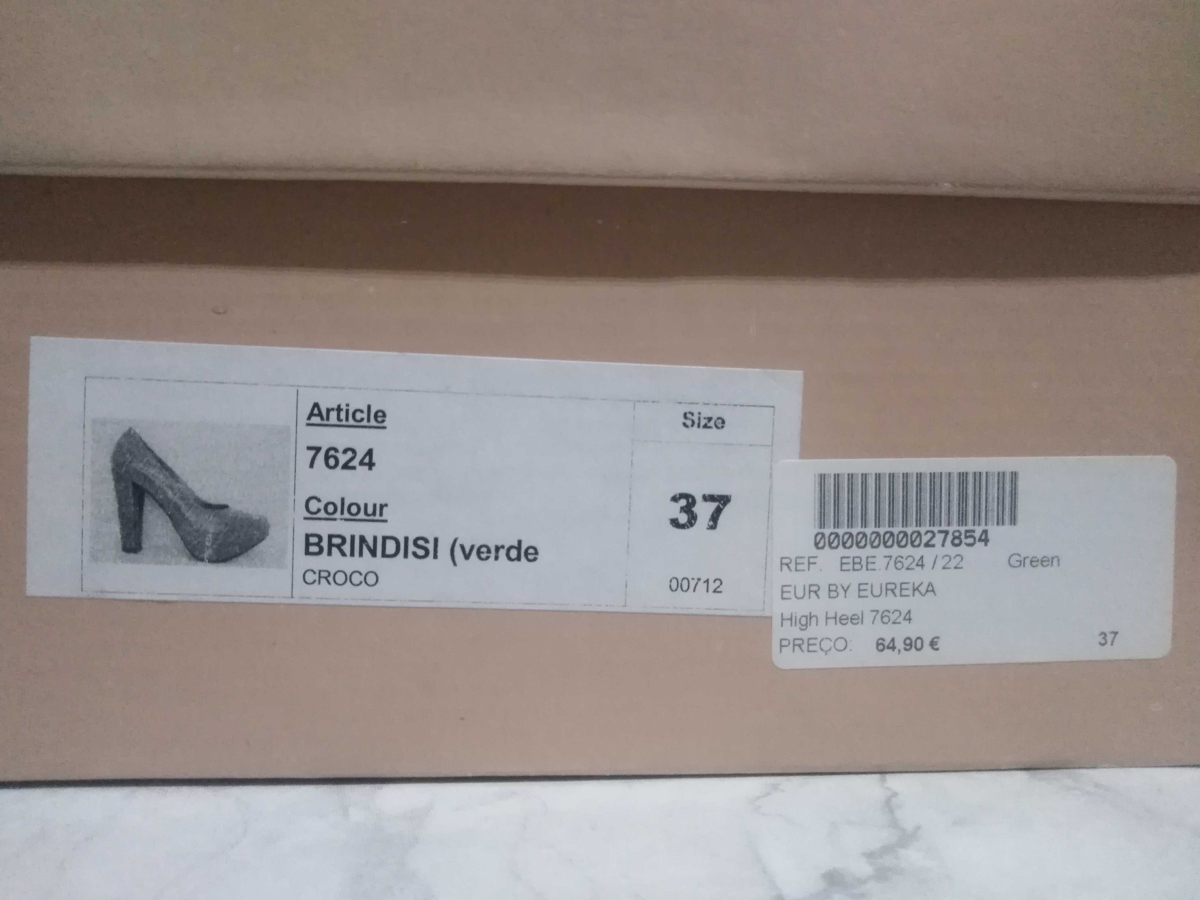 Sapatos Eureka Nº37