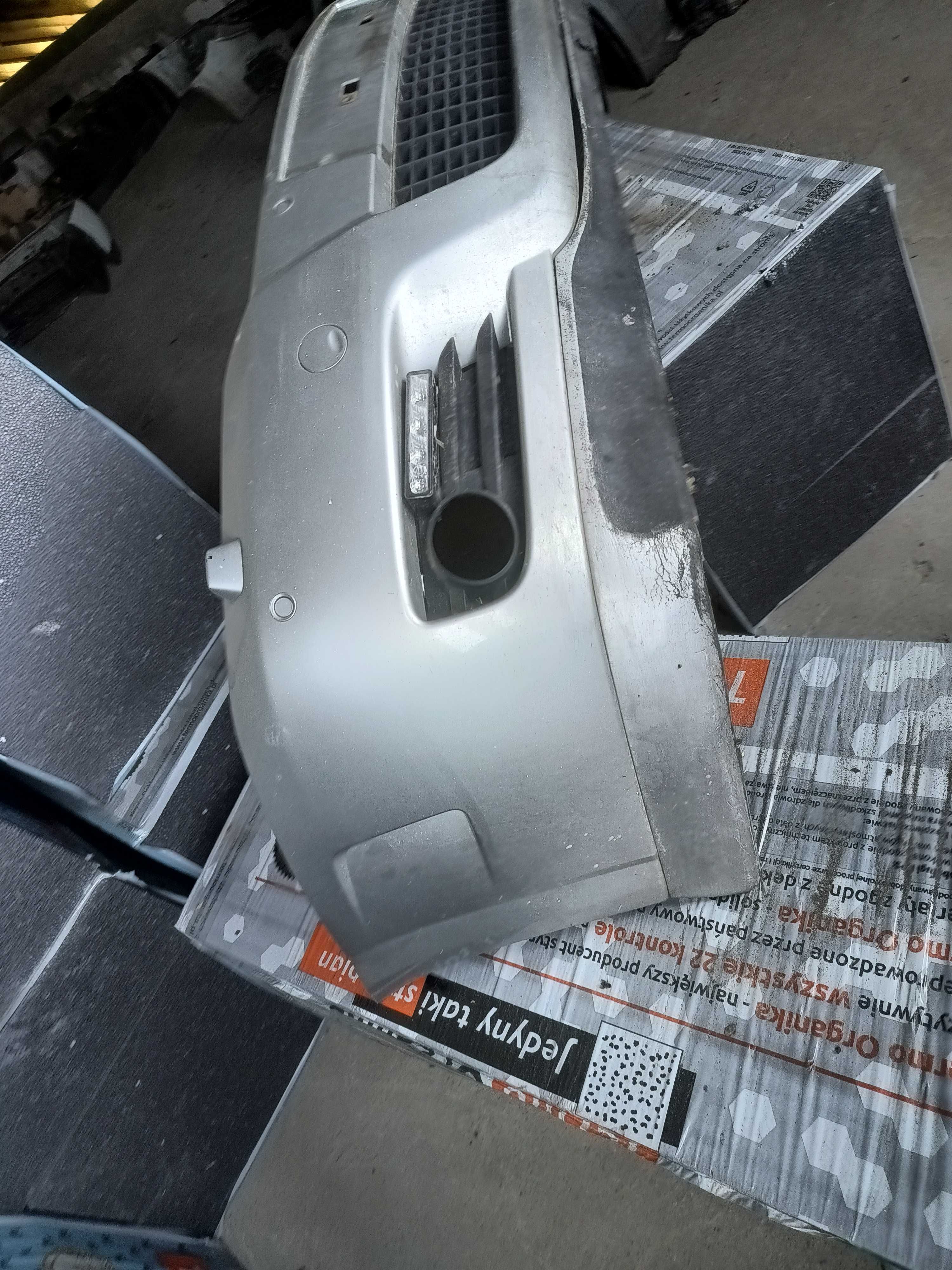 Zderzak opel vectra c przedlift z157