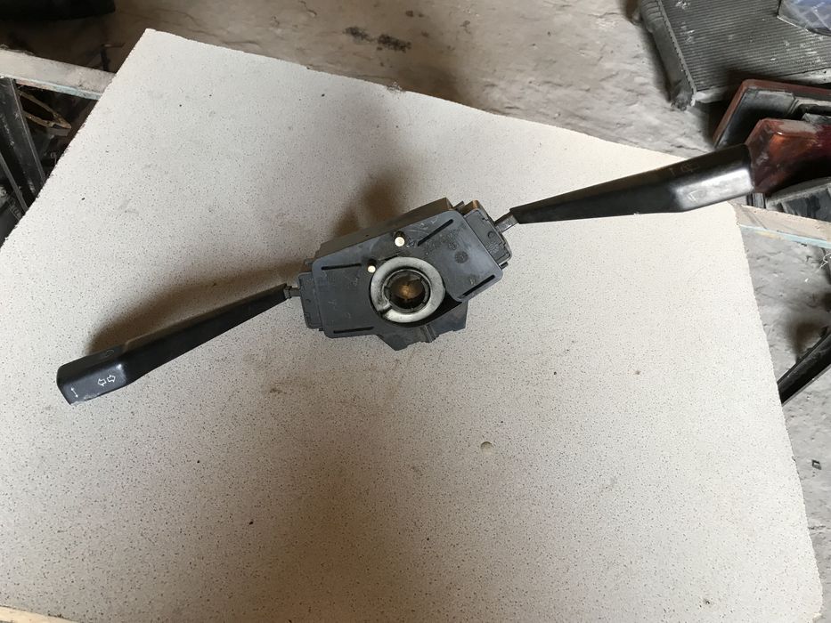 Підрульовий перемикач ВАЗ 2108, 2109, 21099, 2113, 2114, 2115 повороти