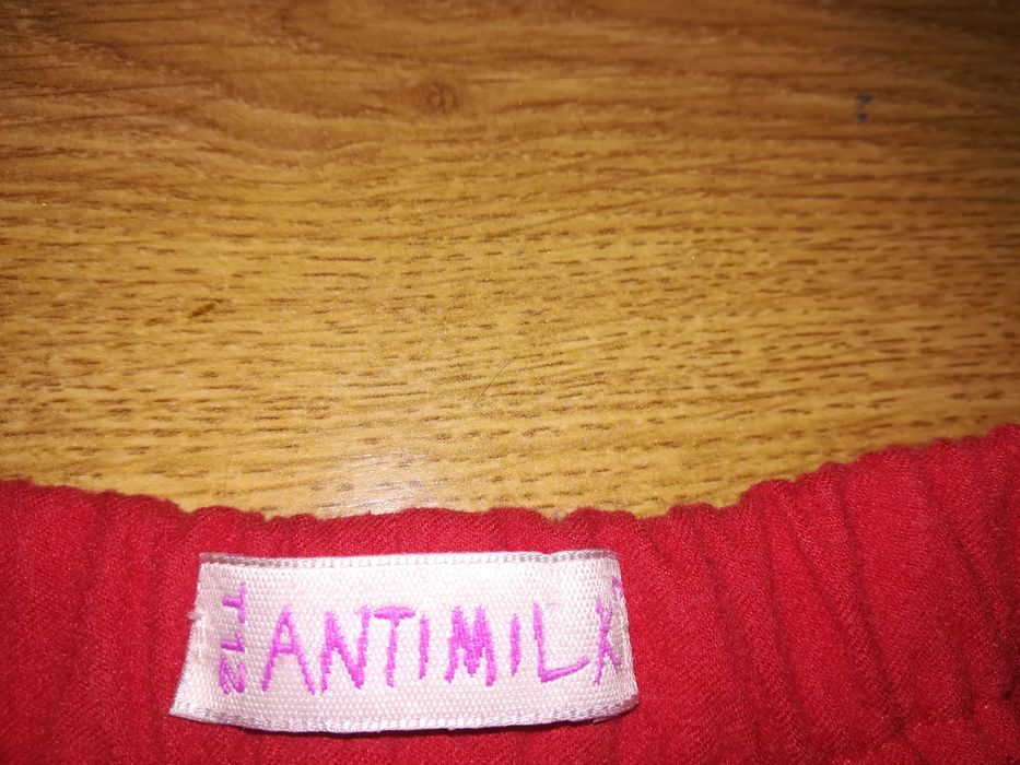 Calções vermelhos fazenda - 12 anos