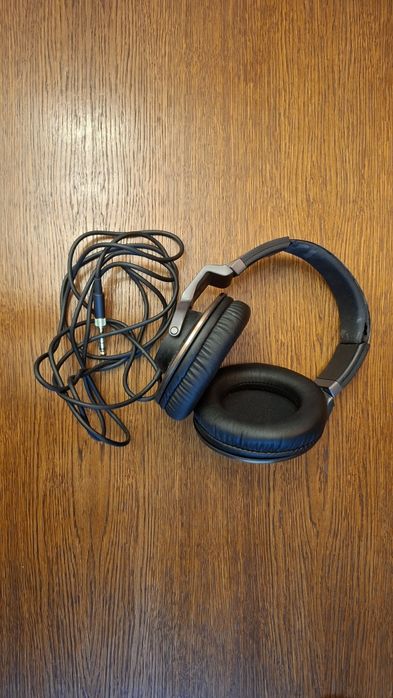 AKG k550 mkII słuchawki zamknięte audiofilskie referencyjne
